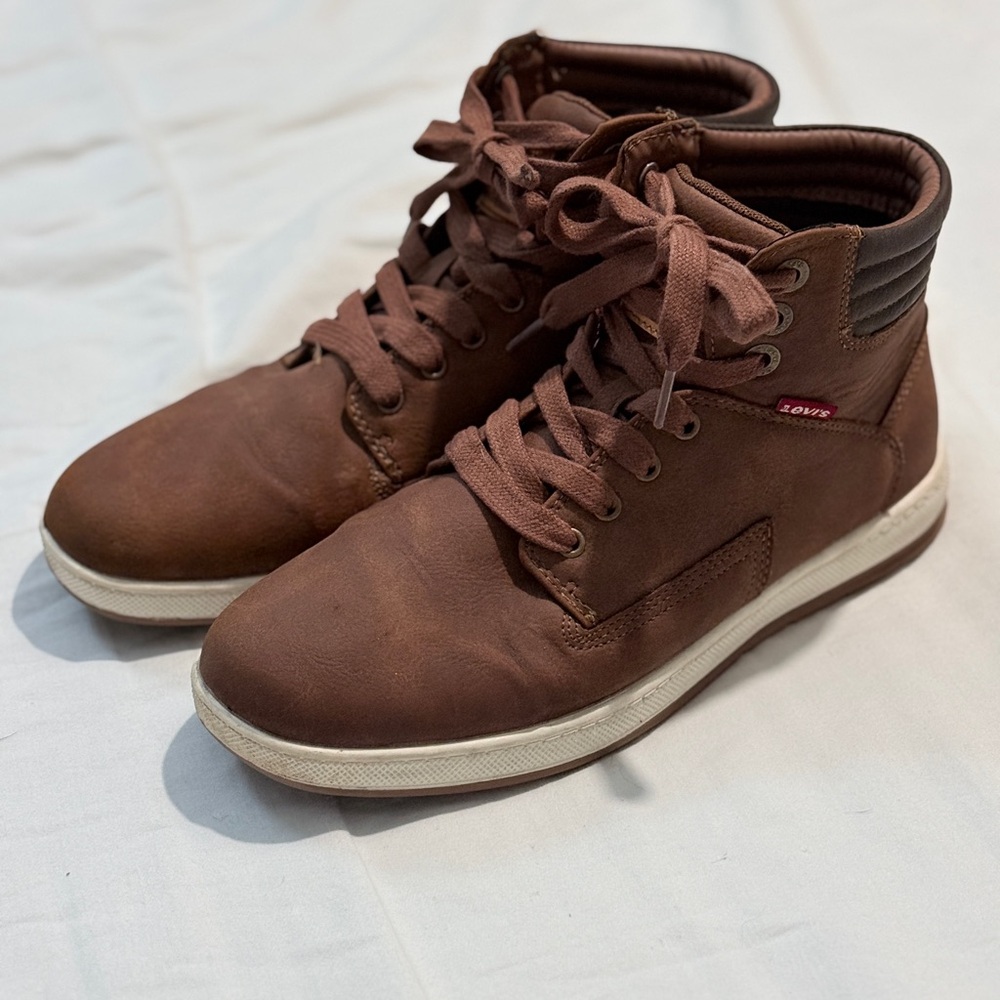 Levi's Men's 8 Fletcher II High-Top Brown Sneakers